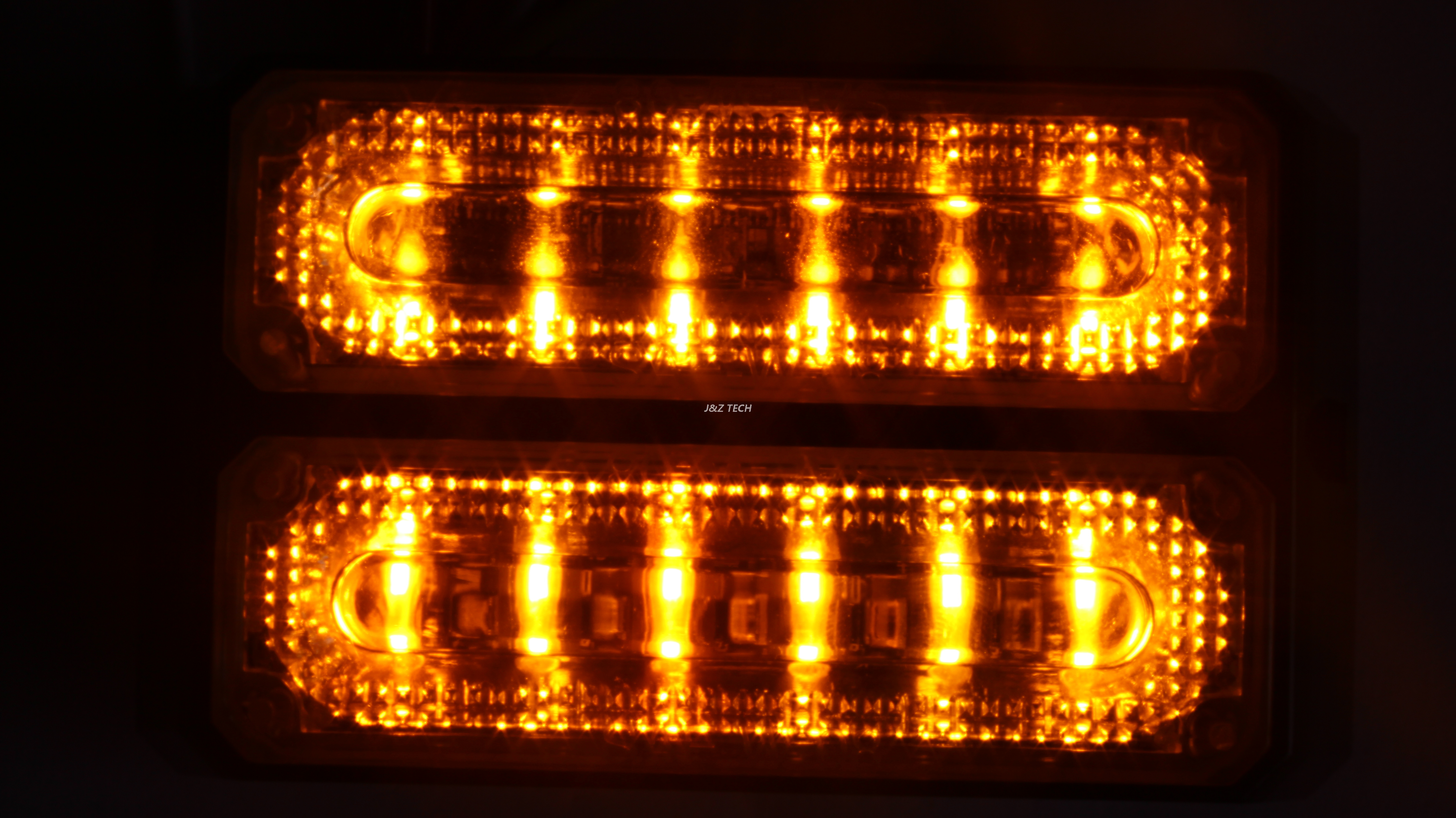 Lumière stroboscopique à LED de la police de la calandre du véhicule d'urgence à double rangée